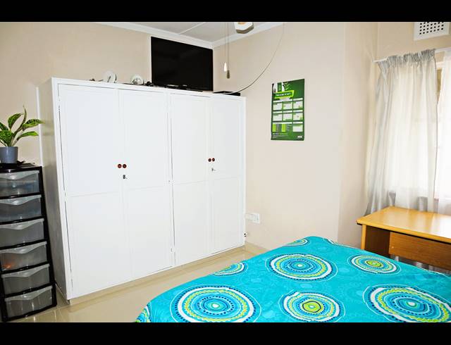 2 BEDROOM APARTMENT FOR SALE IN MALVERN